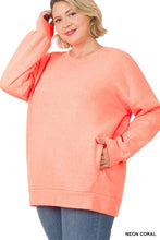 Load image into Gallery viewer, Plus long Sleeve Round Neck Sweatshirt
