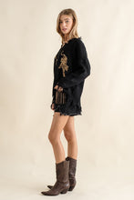 Load image into Gallery viewer, Frayed Edge Sequin Tiger Sweater
